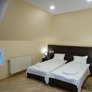 Basic Triple Room